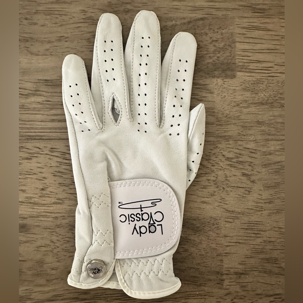Lady Classic White Golf Glove with Ring Opening